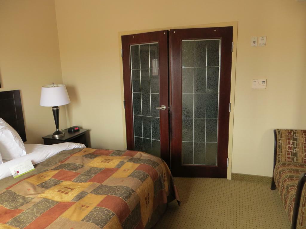 Westlock Inn & Conference Centre Ngoại thất bức ảnh